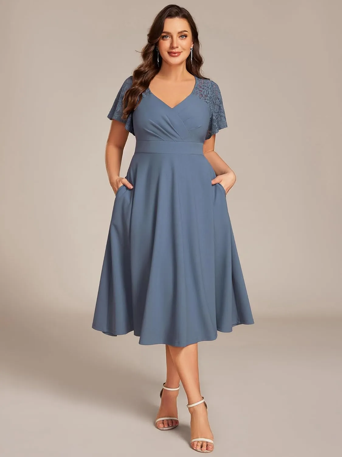 Ever-Pretty Plus Women's V Neck Lace Short Sleeves Midi Plus Size Cocktail Party Dresses with Pockets 02334-DA