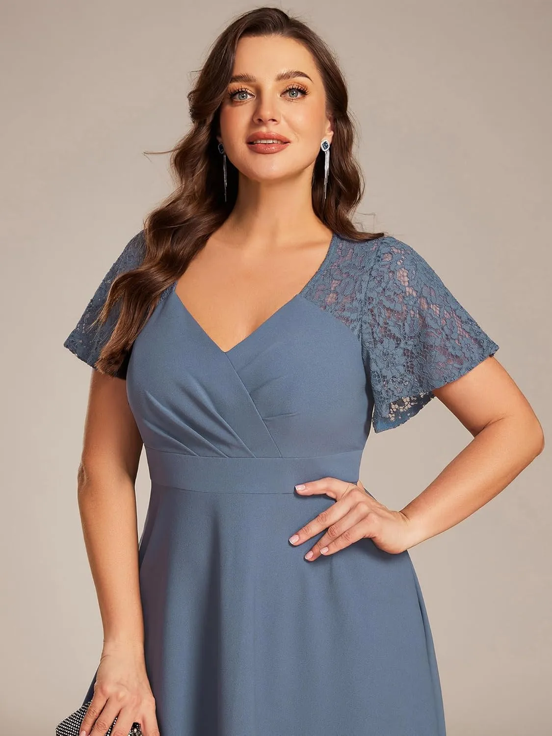 Ever-Pretty Plus Women's V Neck Lace Short Sleeves Midi Plus Size Cocktail Party Dresses with Pockets 02334-DA