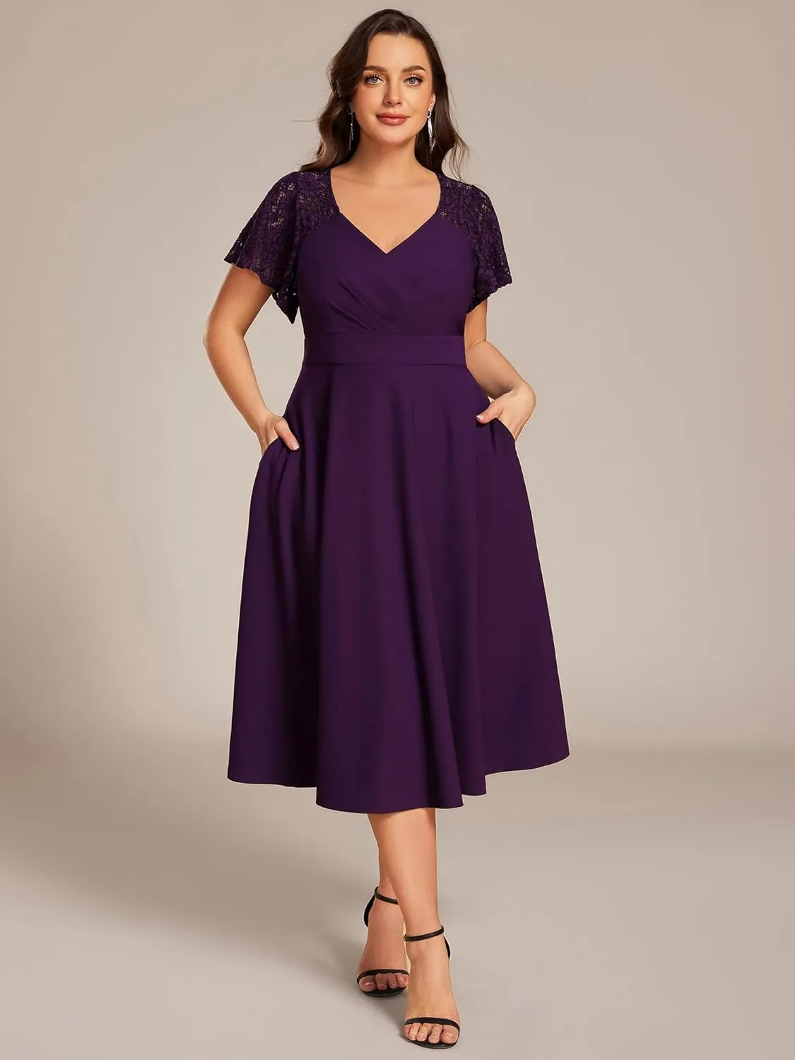 Ever-Pretty Plus Women's V Neck Lace Short Sleeves Midi Plus Size Cocktail Party Dresses with Pockets 02334-DA