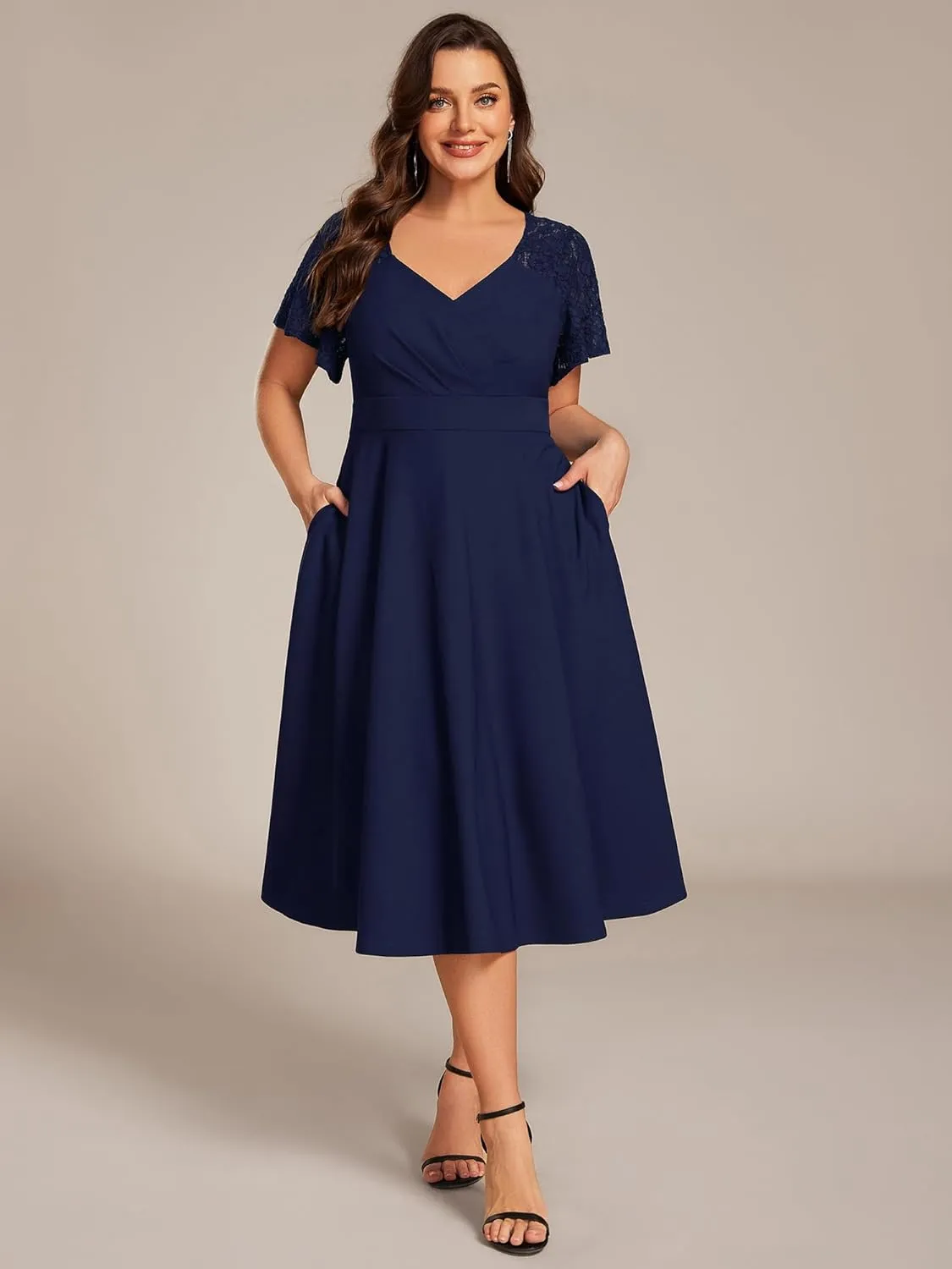 Ever-Pretty Plus Women's V Neck Lace Short Sleeves Midi Plus Size Cocktail Party Dresses with Pockets 02334-DA