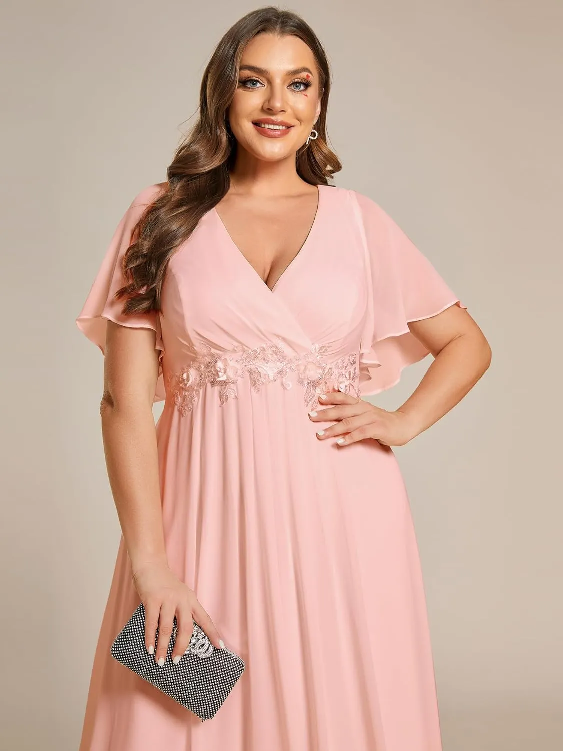 Ever-Pretty Women's Chiffon V Neck Short Sleeves Appliques Plus Size Dresses for Curvy Women Formal Dresses 01960-DA