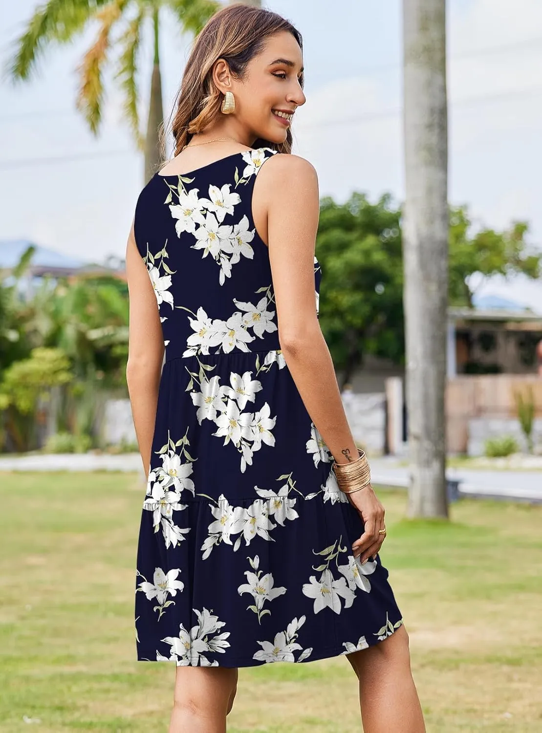 Hount Womens Summer Casual Dresses 2025 V Neck Sleeveless Beach Sundresses Flowy Tiered Tank T Shirt Dress with Pockets