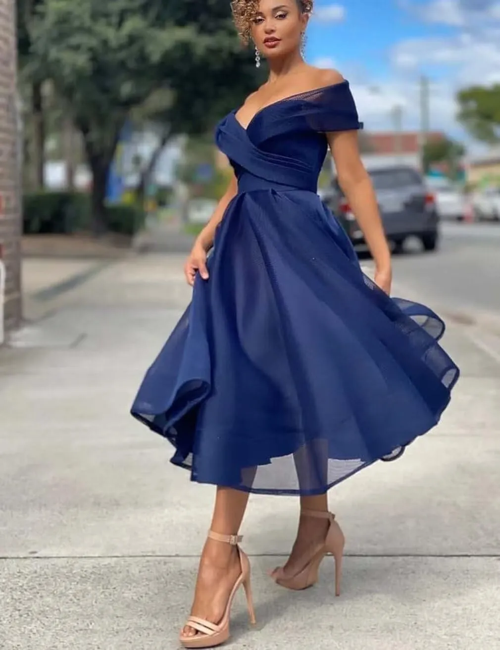 Off Shoulder Prom Dress with Pockets Vintage Cocktail Dresses Midi Length Womens Evening Gown BSPM055