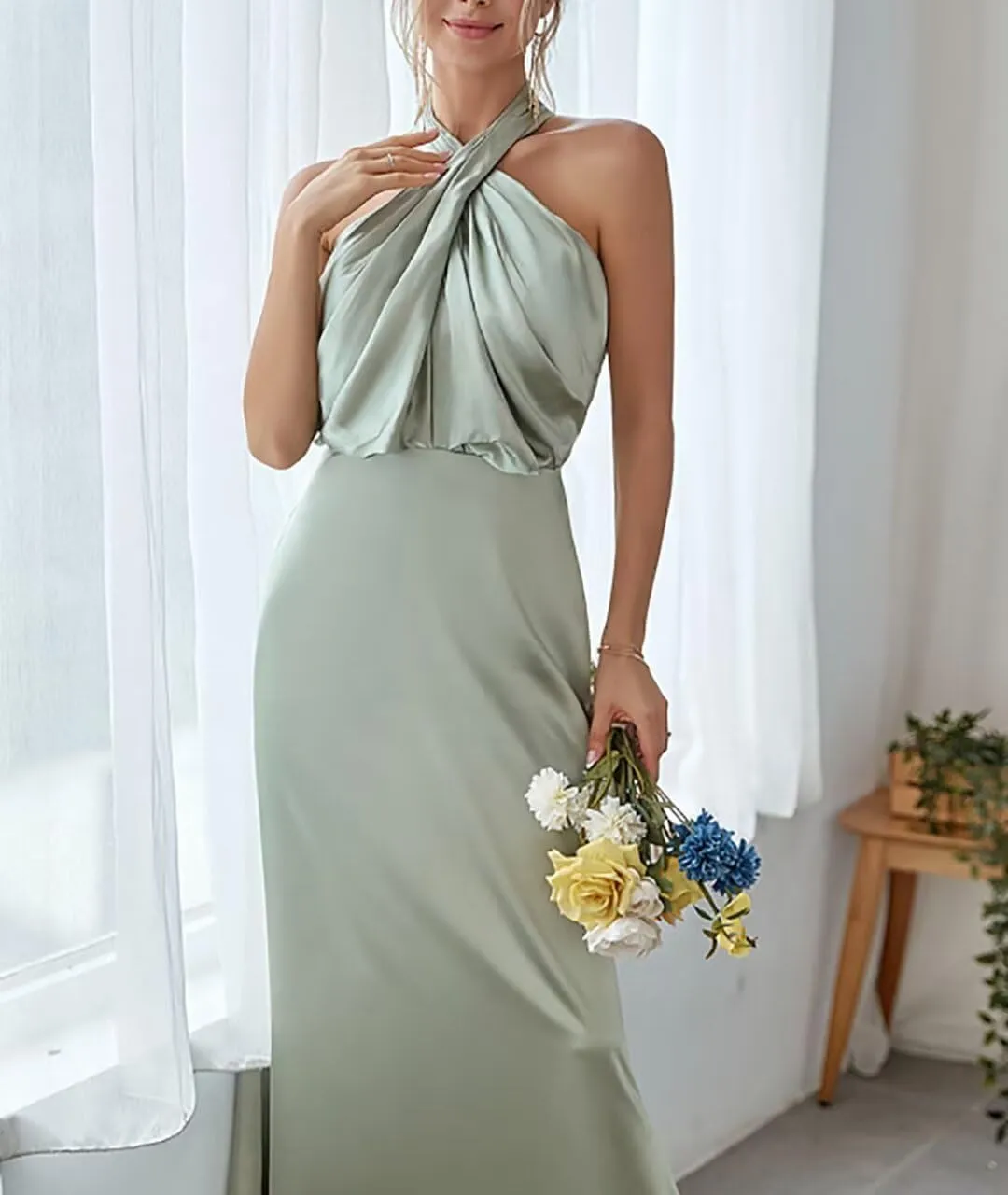 Sleeveless Bridesmaid Dresses Neckless Silk Evening Dress Sexy Backless Wedding Party Dresses