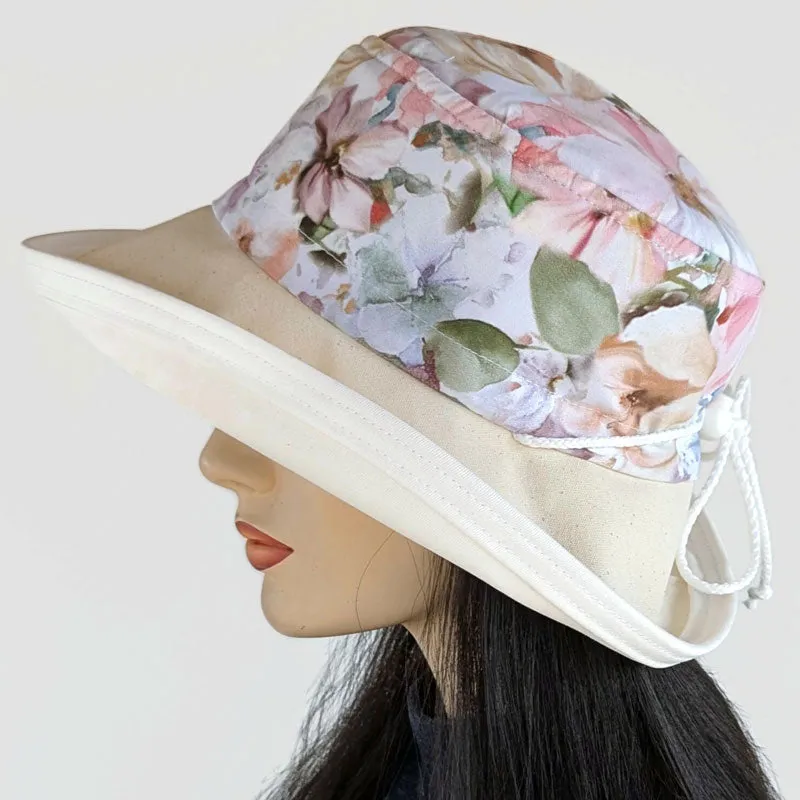 Sunblocker UV summer hat sun hat with wide brim, pastel dreamy floral, adjustable fit