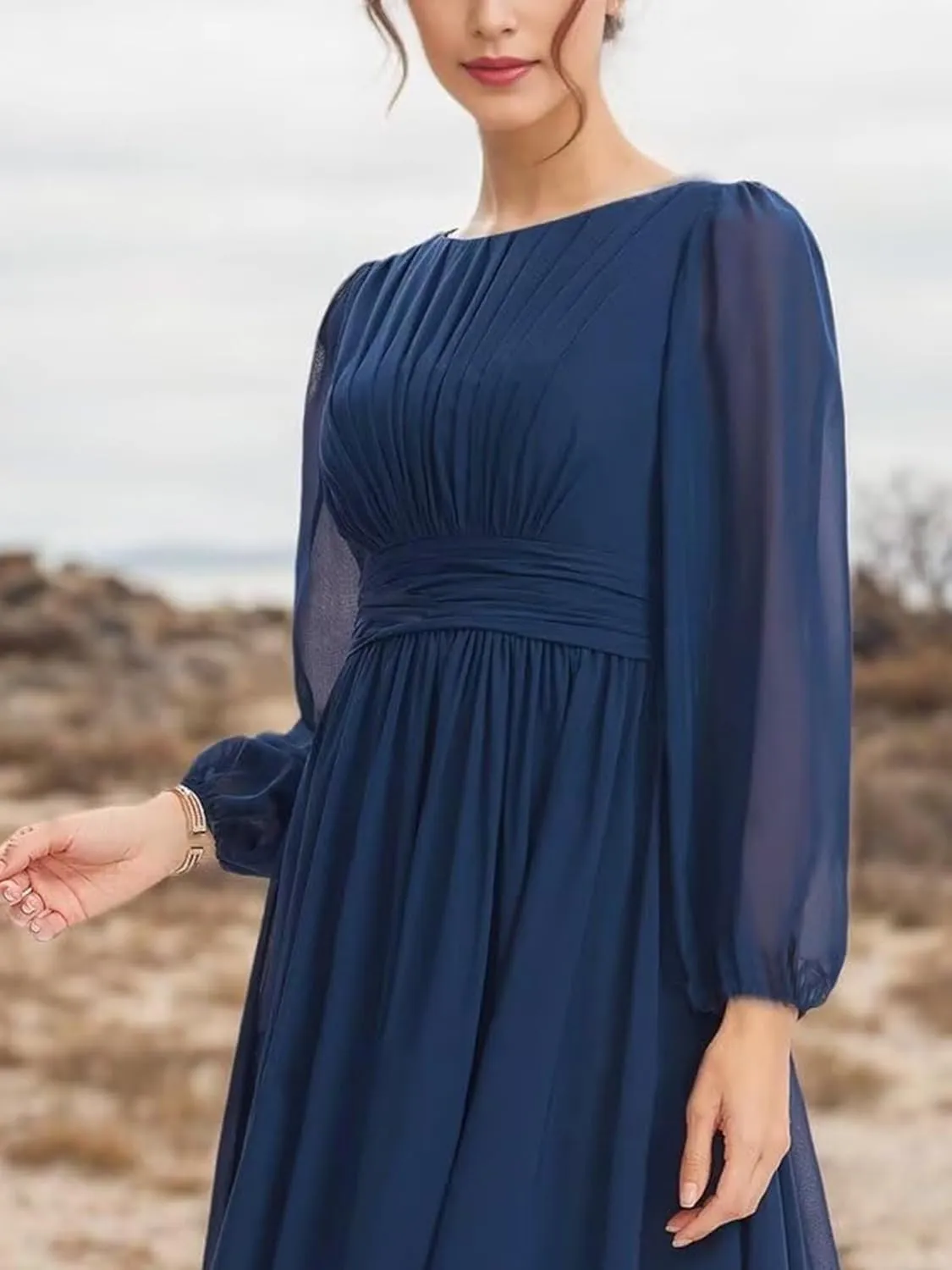 Women's Mother of The Bride Dresses 2025 Round Neck Long Sleeves Chiffon Wedding Guest Dress Pleated Long Evening Gowns